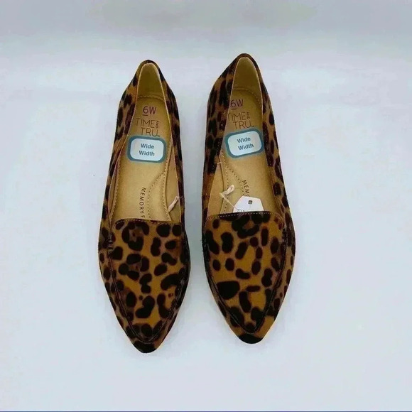 Time And Tru Memory Form Cheetah Print Flats - Picture 5 of 8